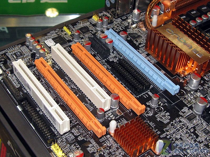 PCI Express 2.0：引領數據傳輸的新標準